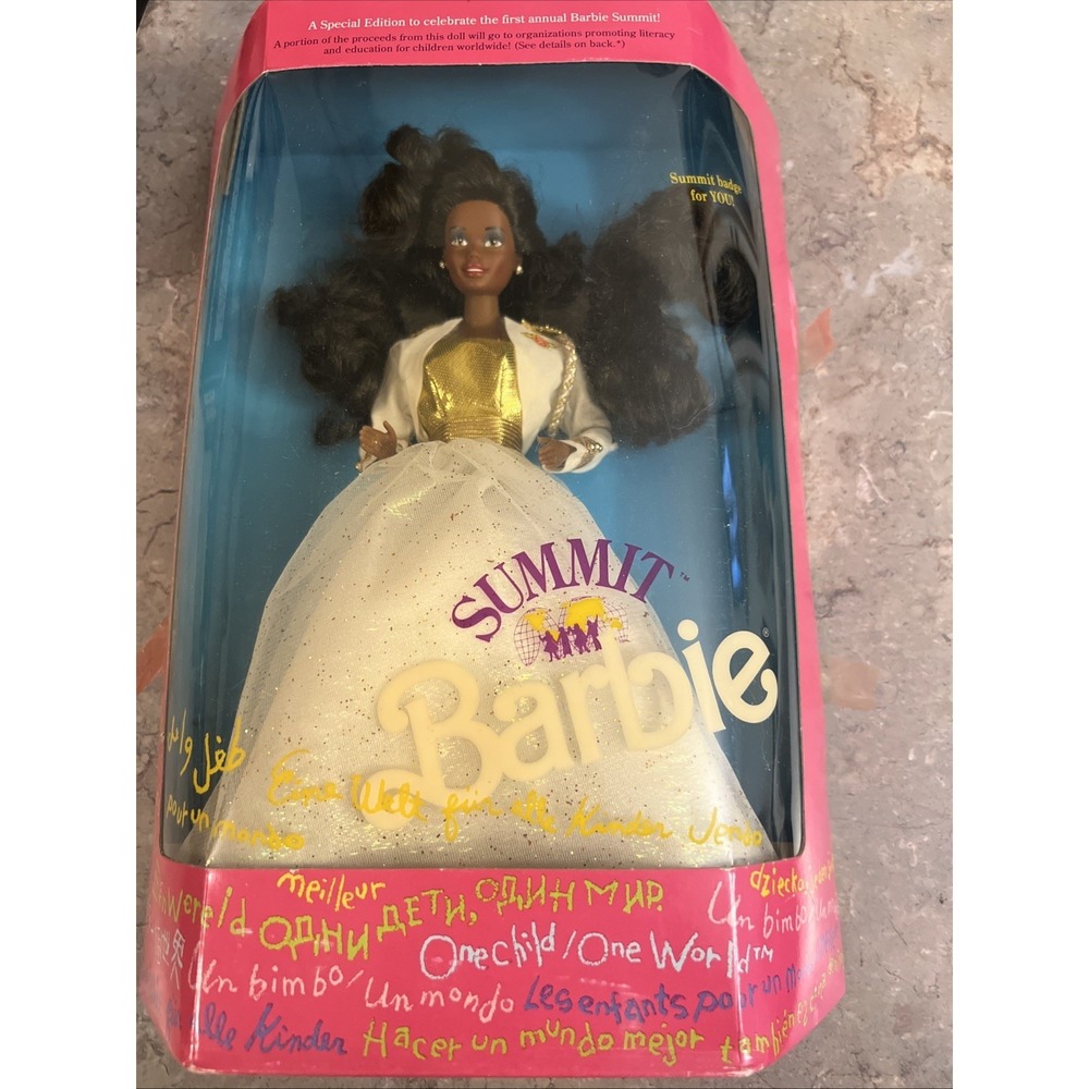 Vintage 1990 African American Summit Barbie Doll - Mattel